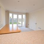 Rent 2 bedroom flat in New Forest