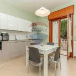 Rent 5 bedroom apartment of 115 m² in Syracuse