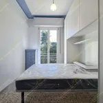 Rent 3 bedroom apartment in modena