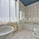 Rent 6 bedroom apartment of 91 m² in Rapallo