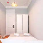 Rent a room in lisbon