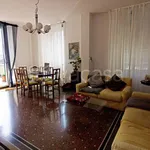 Rent 4 bedroom apartment of 150 m² in Genova