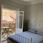 Rent a room of 120 m² in alicante