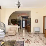 Rent 4 bedroom house of 150 m² in Caltagirone