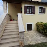 Rent 2 bedroom house of 220 m² in Golaš