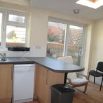 Rent 5 bedroom house in South East England