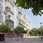 Rent 3 bedroom apartment in Seville