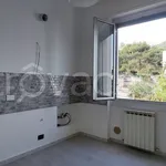 Affitto 2 camera appartamento di 63 m² in Genova