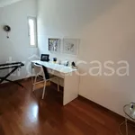 Rent 6 bedroom house of 281 m² in Arese