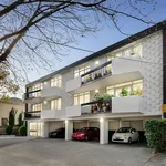 Rent 2 bedroom apartment in Toorak