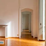 Affitto 5 camera appartamento di 140 m² in Turin