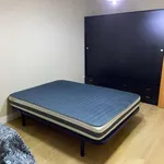 Rent a room of 220 m² in bilbao