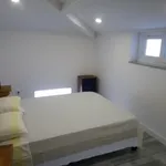 Rent 2 bedroom house of 100 m² in Porto