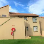 Rent 2 bedroom apartment of 73 m² in Pretoria