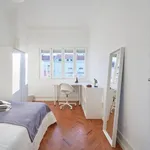 Rent 12 bedroom apartment in Lisbon