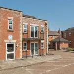 Flat to rent in Compass House, Reading RG1