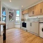 Flat to rent in Portland Road, Hove BN3