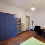 Rent 5 bedroom apartment in Turin