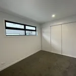 Rent 4 bedroom house in altona-north