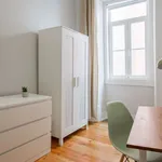 Rent a room in lisbon