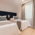 Rent 1 bedroom apartment of 180 m² in Madrid