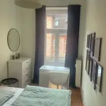 Miete 3 Schlafzimmer wohnung von 80 m² in Frankfurt am Main