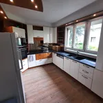 Maison de 259 m² avec 12 chambre(s) en location à VELIZY VILLACOUBLAY