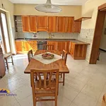 Rent 3 bedroom apartment of 95 m² in Villafranca di Verona