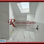 Rent 3 bedroom apartment of 70 m² in Milan