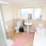 Rent 4 bedroom house in Wales