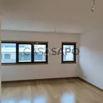 Rent 1 bedroom apartment of 66 m² in Amadora