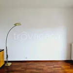 Rent 3 bedroom apartment of 80 m² in Milano