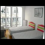 Appartement de 75 m² avec 3 chambre(s) en location à Paris