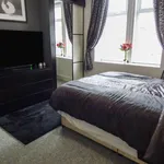 Rent 2 bedroom flat in North East England