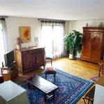 Rent 2 bedroom apartment of 50 m² in Paris