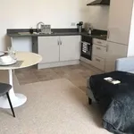 Rent 3 bedroom apartment in Yorkshire And The Humber