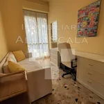 Rent 6 bedroom apartment of 250 m² in Milano