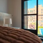 Rent a room of 75 m² in Madrid