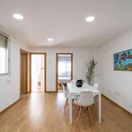 Rent a room of 80 m² in valencia