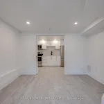 Appartement de 150 m² avec 1 chambre(s) en location à Toronto (Caledonia-Fairbank)