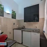 Rent 3 bedroom apartment of 40 m² in Florence