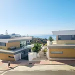 Rent 3 bedroom house of 218 m² in El Chaparral