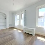 Rent 1 bedroom flat of 41 m² in St Leonards