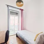 Rent a room in lisbon