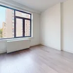 Rent 2 bedroom apartment in Queens