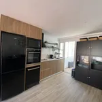 Rent a room of 80 m² in Alicante