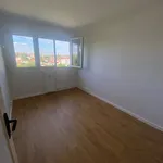 Appartement de 82 m² avec 3 chambre(s) en location à Montceau-les-Mines