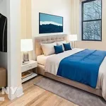 Rent 3 bedroom apartment in Manhattan