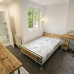 Rent 5 bedroom flat in Birmingham