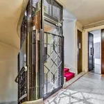 Rent 3 bedroom apartment of 55 m² in Paris